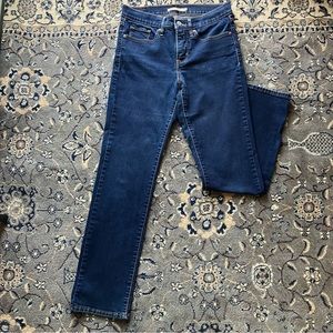 Levis 314 sharping straight size 28